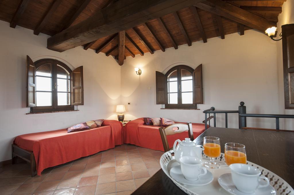 Agriturismo Ragoncino Lajatico Habitación foto