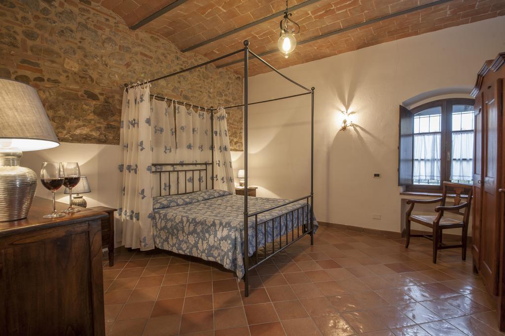 Agriturismo Ragoncino Lajatico Habitación foto